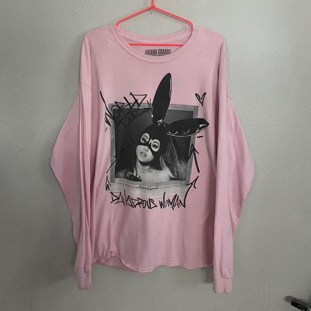 💓 ariana grande dangerous woman tour x urban outfitters long sleeve 💞